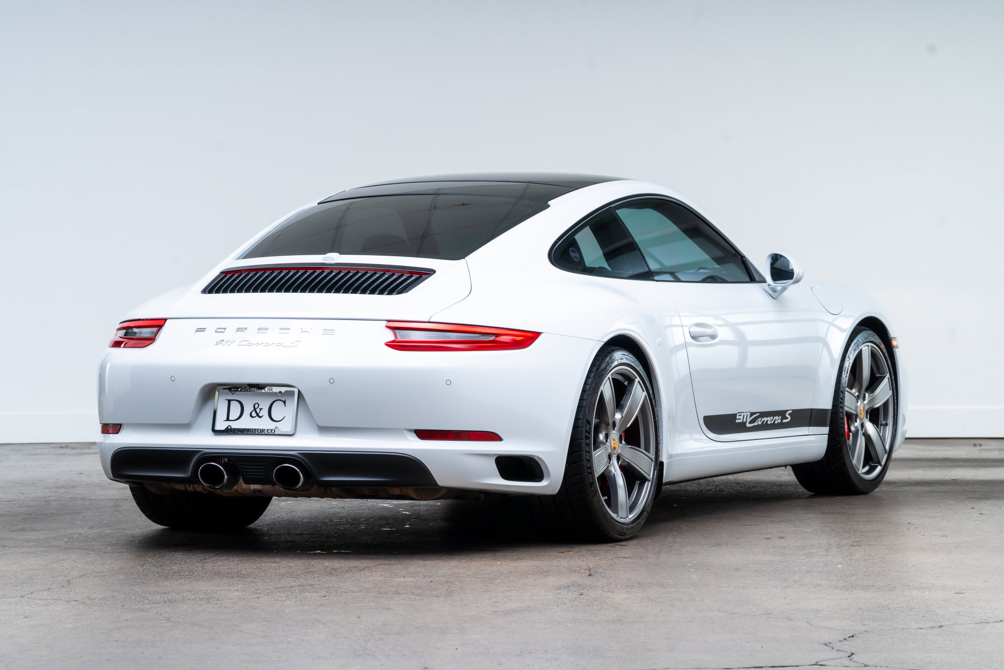 Used 2018 Porsche 911 Carrera S RWD image 9