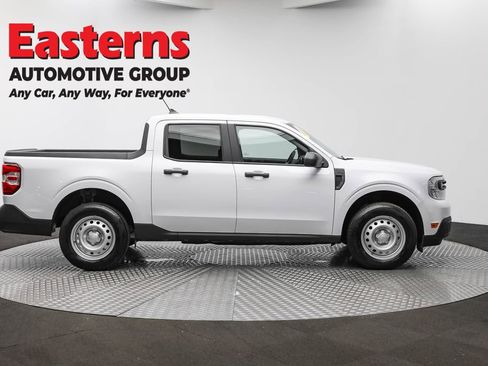 Used 2023 Ford Maverick XL image 4