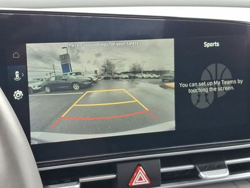 Used 2023 Hyundai Elantra SEL w/ Convenience Package image 18