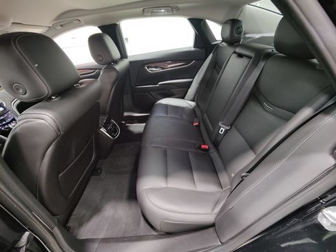 Used 2015 Cadillac XTS Luxury AWD/4WD image 43