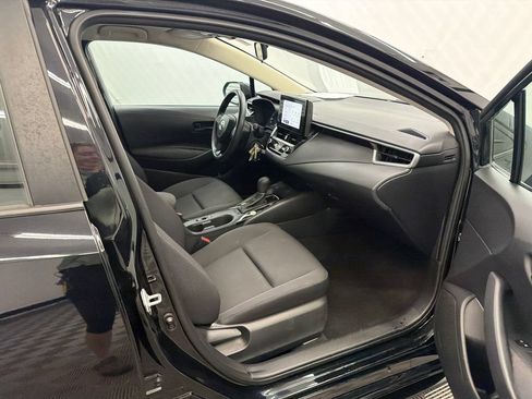 Used 2024 Toyota Corolla LE FWD image 13
