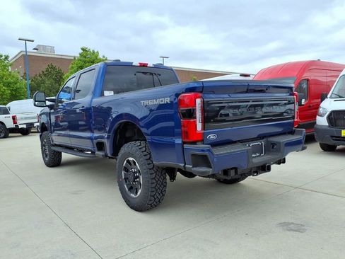 New 2026 Ford F350 Platinum w/ Tremor Off-Road Package AWD/4WD image 7