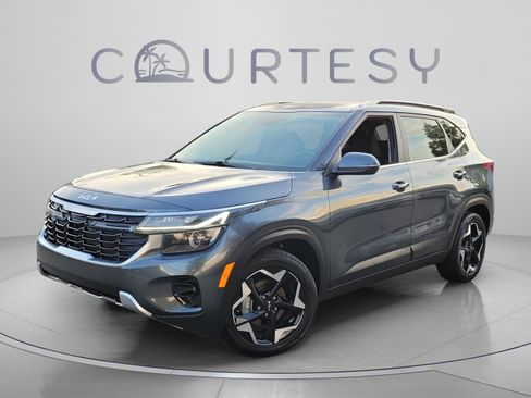 Used 2024 Kia Seltos EX FWD image 1