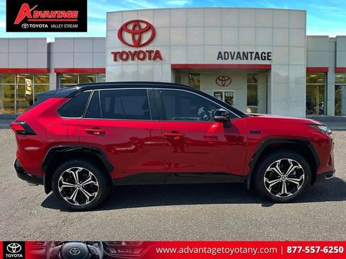 Used 2023 Toyota RAV4 XSE w/ Weather Package AWD/4WD image 5