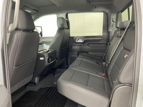 New 2026 GMC Sierra 2500 SLT w/ SLT Premium Package image 14