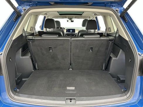 Certified 2025 Volkswagen Atlas SE image 25