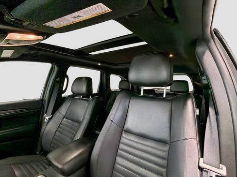 Used 2021 Jeep Grand Cherokee Limited X AWD/4WD image 20