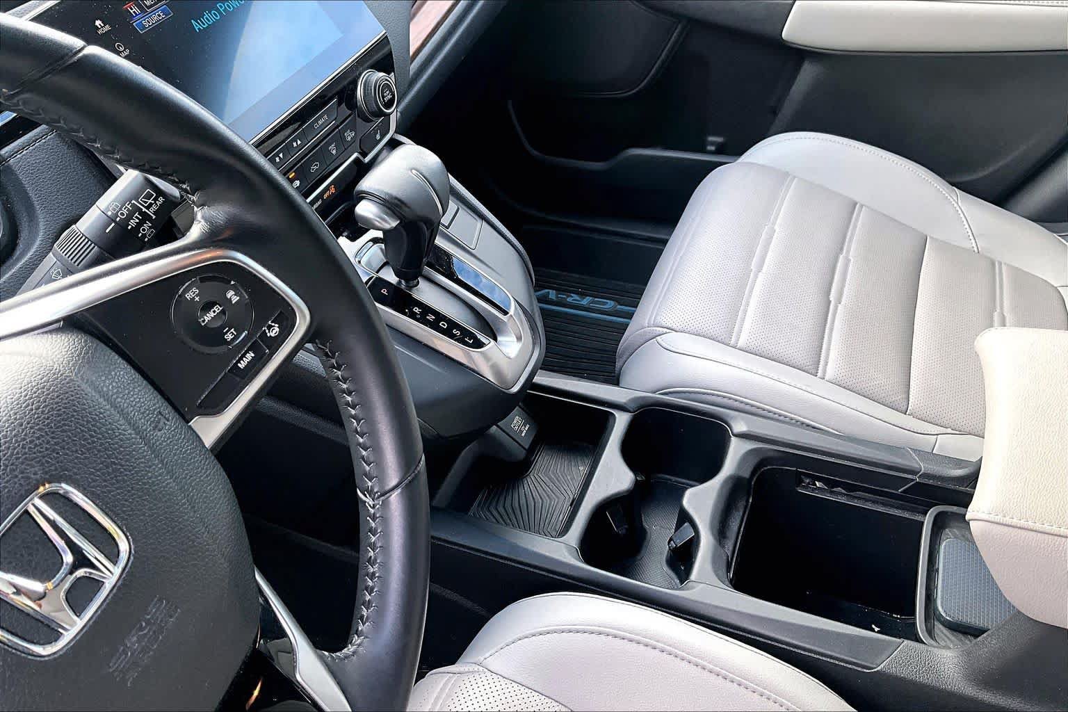 Used 2018 Honda CR-V Touring image 17
