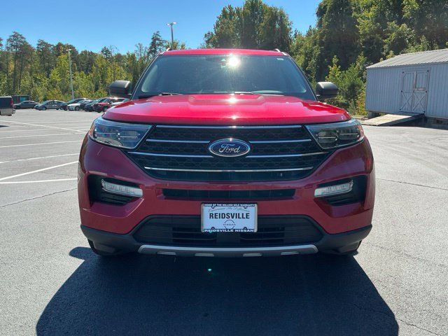 Used 2020 Ford Explorer XLT w/ Equipment Group 202A AWD/4WD image 8