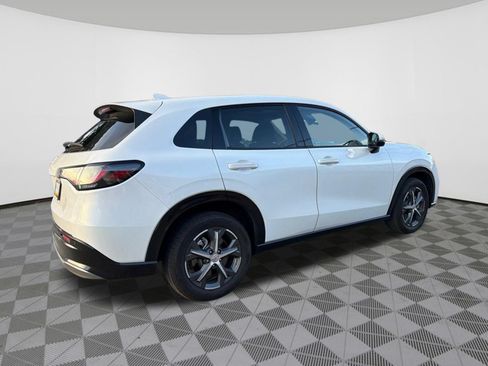 Used 2024 Honda HR-V EX-L image 6