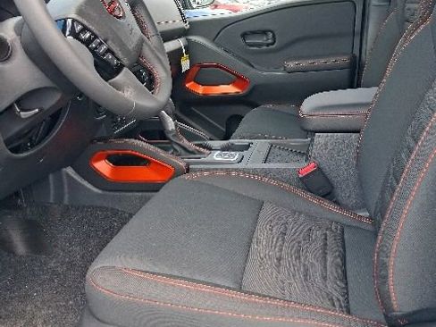 New 2026 Nissan Frontier PRO-4X w/ Pro-4x Convenience Package AWD/4WD image 9