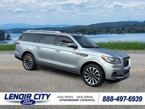 Used 2024 Lincoln Navigator L Black Label AWD/4WD image 1