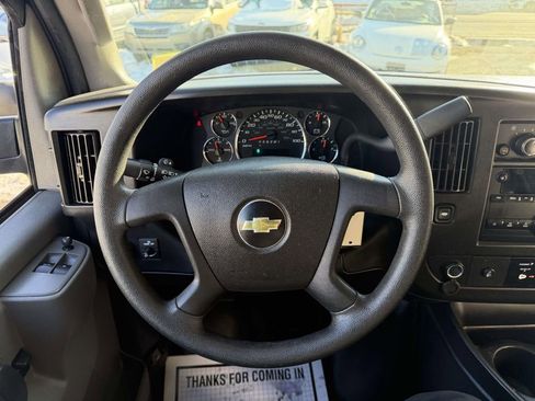 Used 2022 Chevrolet Express 2500 LS RWD image 20