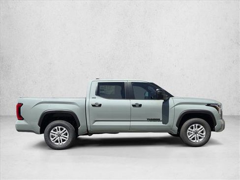 New 2026 Toyota Tundra SR5 AWD/4WD image 4