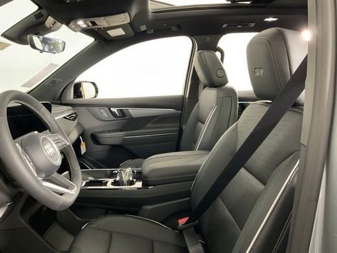 New 2026 Buick Enclave Sport Touring w/ Power Package AWD/4WD image 32