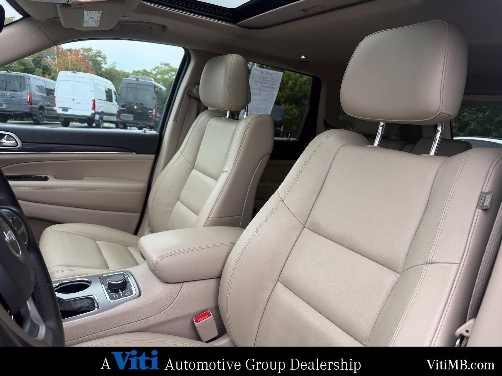 Used 2021 Jeep Grand Cherokee Limited w/ Trailer Tow Group IV AWD/4WD image 18