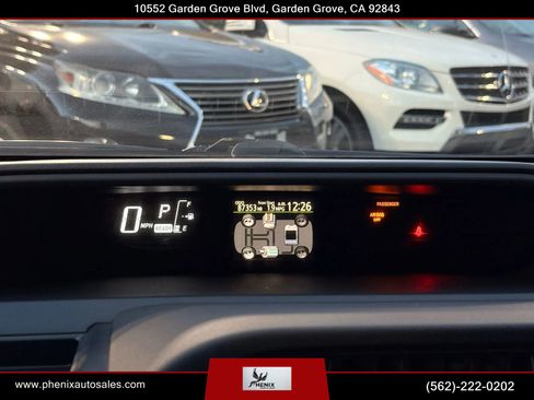 Used 2015 Toyota Prius C One image 19