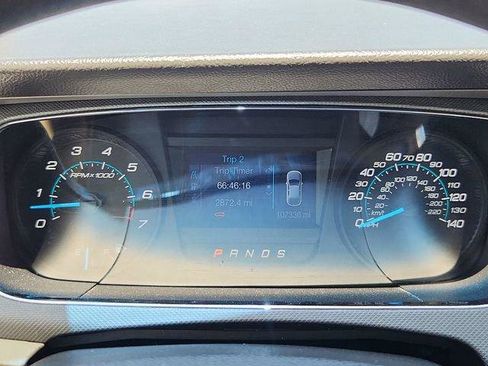 Used 2013 Ford Taurus SE FWD image 25