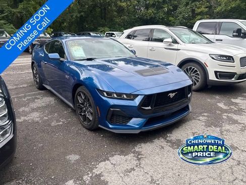 Used 2024 Ford Mustang GT Premium w/ GT Performance Package RWD image 3