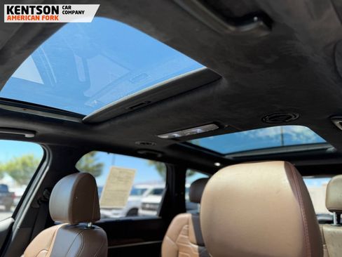 Used 2022 Kia Telluride SX w/ SX Prestige Package AWD/4WD image 28
