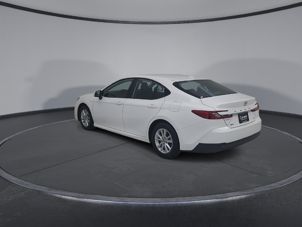 Used 2025 Toyota Camry LE FWD image 13