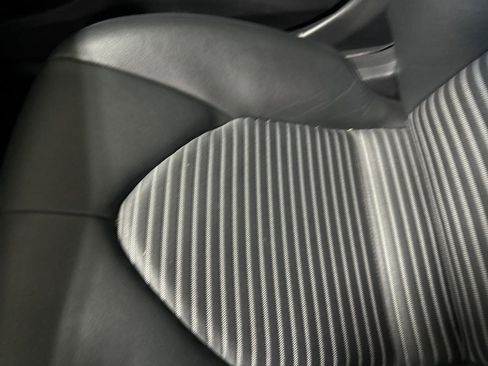 Used 2018 Toyota Camry SE image 10