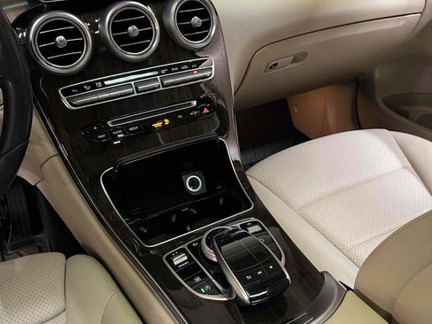 Used 2018 Mercedes-Benz GLC 300 4MATIC image 77
