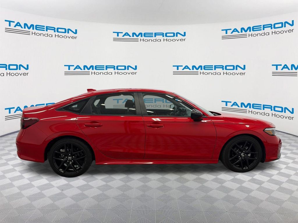 Used 2025 Honda Civic Sport image 6