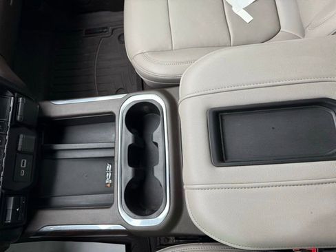 Used 2020 GMC Sierra 2500 SLT w/ SLT Convenience Package image 26