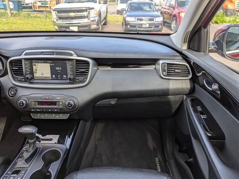 Used 2020 Kia Sorento SX AWD/4WD image 19