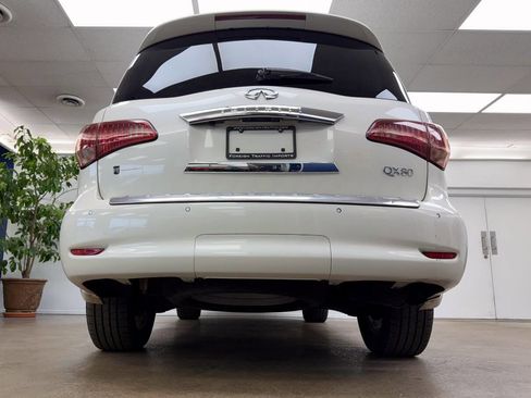 Used 2016 INFINITI QX80 4WD w/ Signature Edition Package image 30