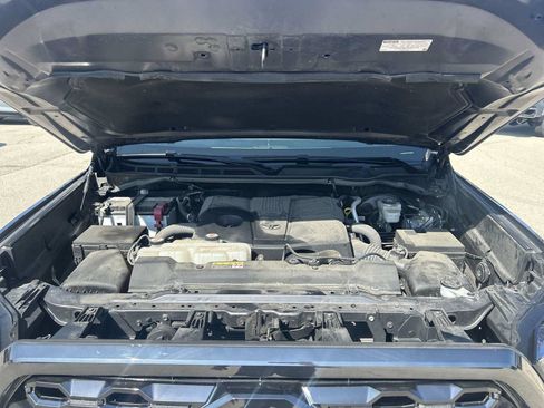 Used 2023 Toyota Tundra Platinum AWD/4WD image 30
