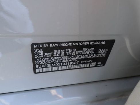 Used 2026 BMW X7 xDrive40i w/ Premium Package AWD/4WD image 32