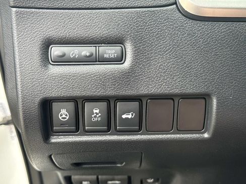 Used 2017 Nissan Murano Platinum w/ Platinum Technology Package FWD image 21