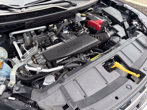 Certified 2024 Nissan Rogue S FWD image 23