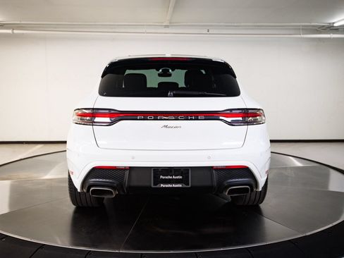 Certified 2023 Porsche Macan AWD/4WD image 6