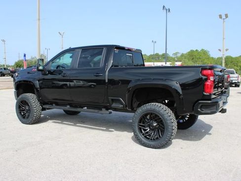 Used 2023 Chevrolet Silverado 2500 LT w/ True North Edition AWD/4WD image 7