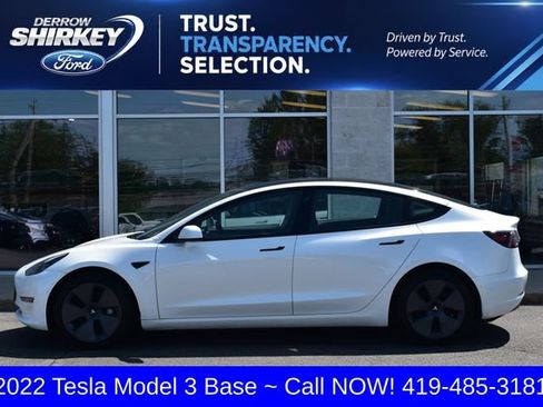 Used 2022 Tesla Model 3 RWD image 2