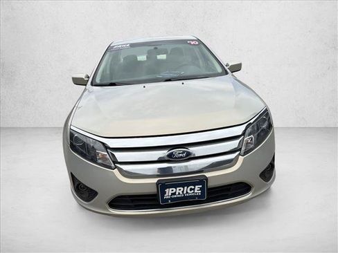 Used 2010 Ford Fusion SE FWD image 8