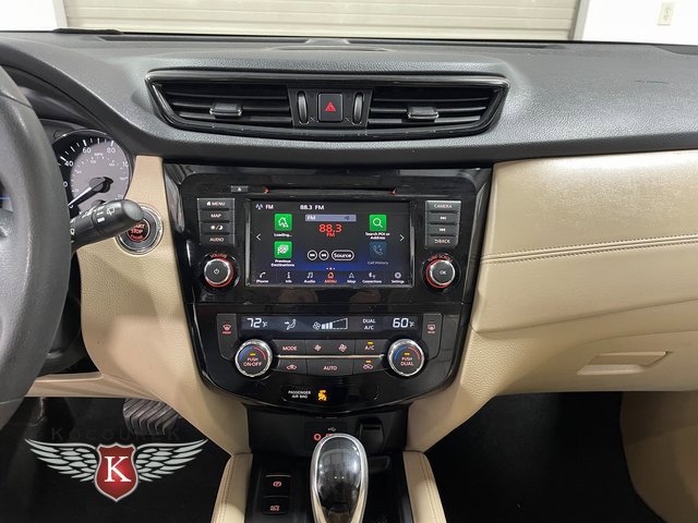 Used 2019 Nissan Rogue SL w/ Premium Package AWD/4WD image 17