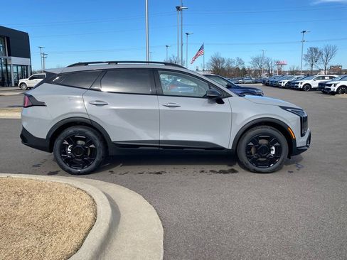 New 2026 Kia Sportage X-Line w/ X-Line Technology Package AWD/4WD image 8