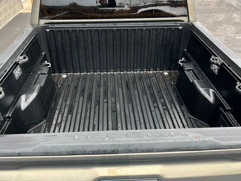 Certified 2025 Toyota Tacoma TRD Sport w/ TRD Sport Premium Package image 5