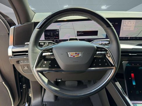 Certified 2026 Cadillac Escalade Sport w/ Touring Package AWD/4WD image 11