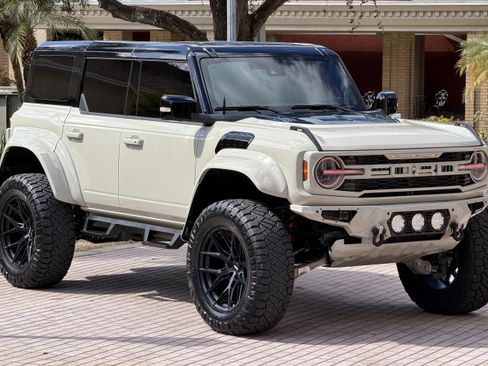 Used 2025 Ford Bronco Raptor AWD/4WD image 48