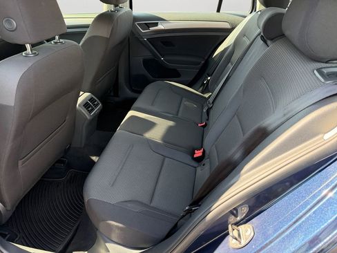 Used 2016 Volkswagen Golf S FWD image 15