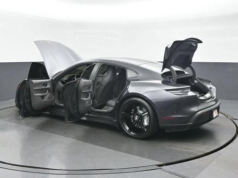 Used 2020 Porsche Taycan 4S AWD/4WD image 42