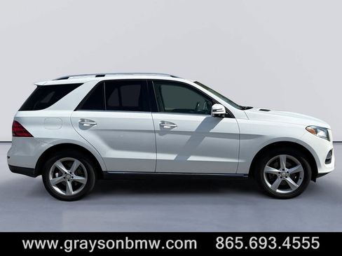 Used 2017 Mercedes-Benz GLE 350 4MATIC image 2