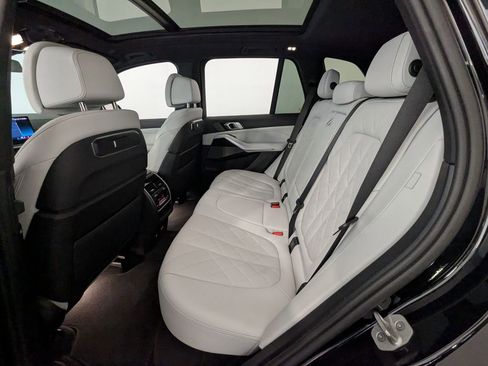 Used 2026 BMW X5 xDrive40i image 14