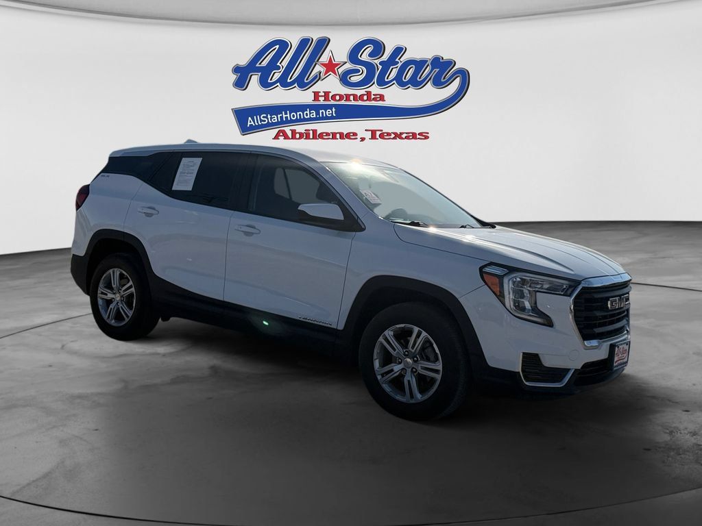 Used 2024 GMC Terrain SLE AWD/4WD image 3