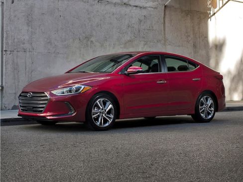 Used 2018 Hyundai Elantra SE FWD image 1